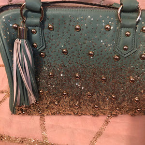 MINT GREEN WITH GOLD PURSE